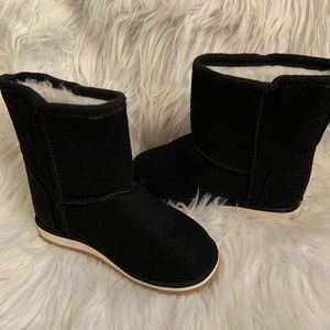 Cozy Girl Boots size 10